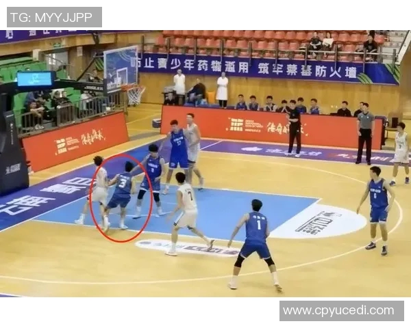 争议!山西惨遭广东绝杀无缘季军,主教练场边怒扇球员耳光,原因曝光